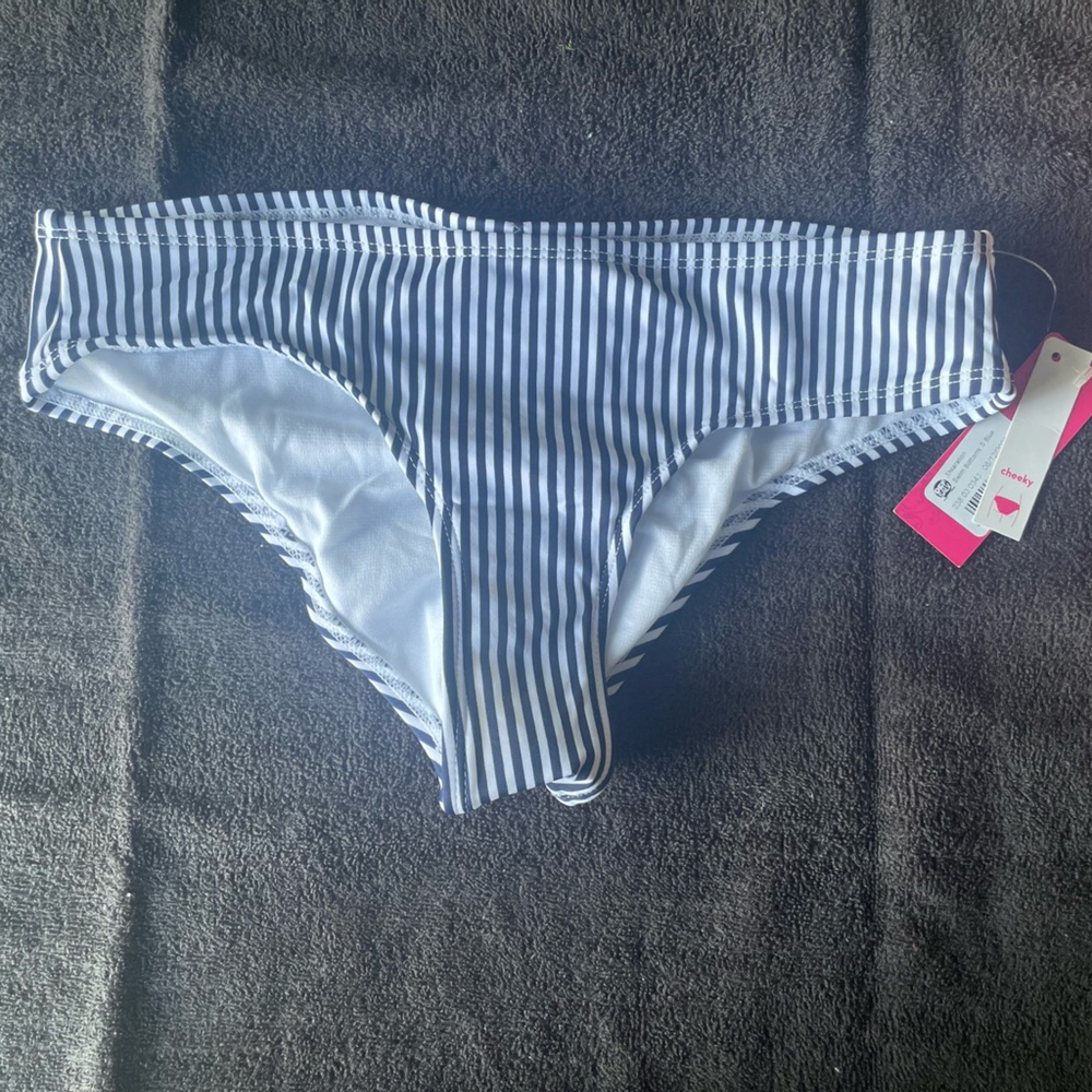 Brand new with tags size small 0-2 from Xhilaration